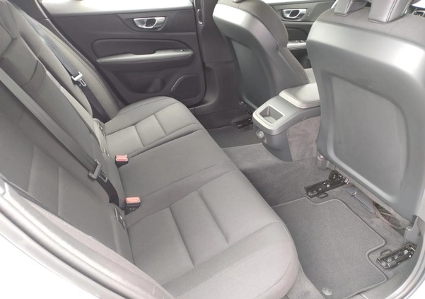 Volvo V60 cena 139900 przebieg: 24387, rok produkcji 2021 z Łomianki małe 667